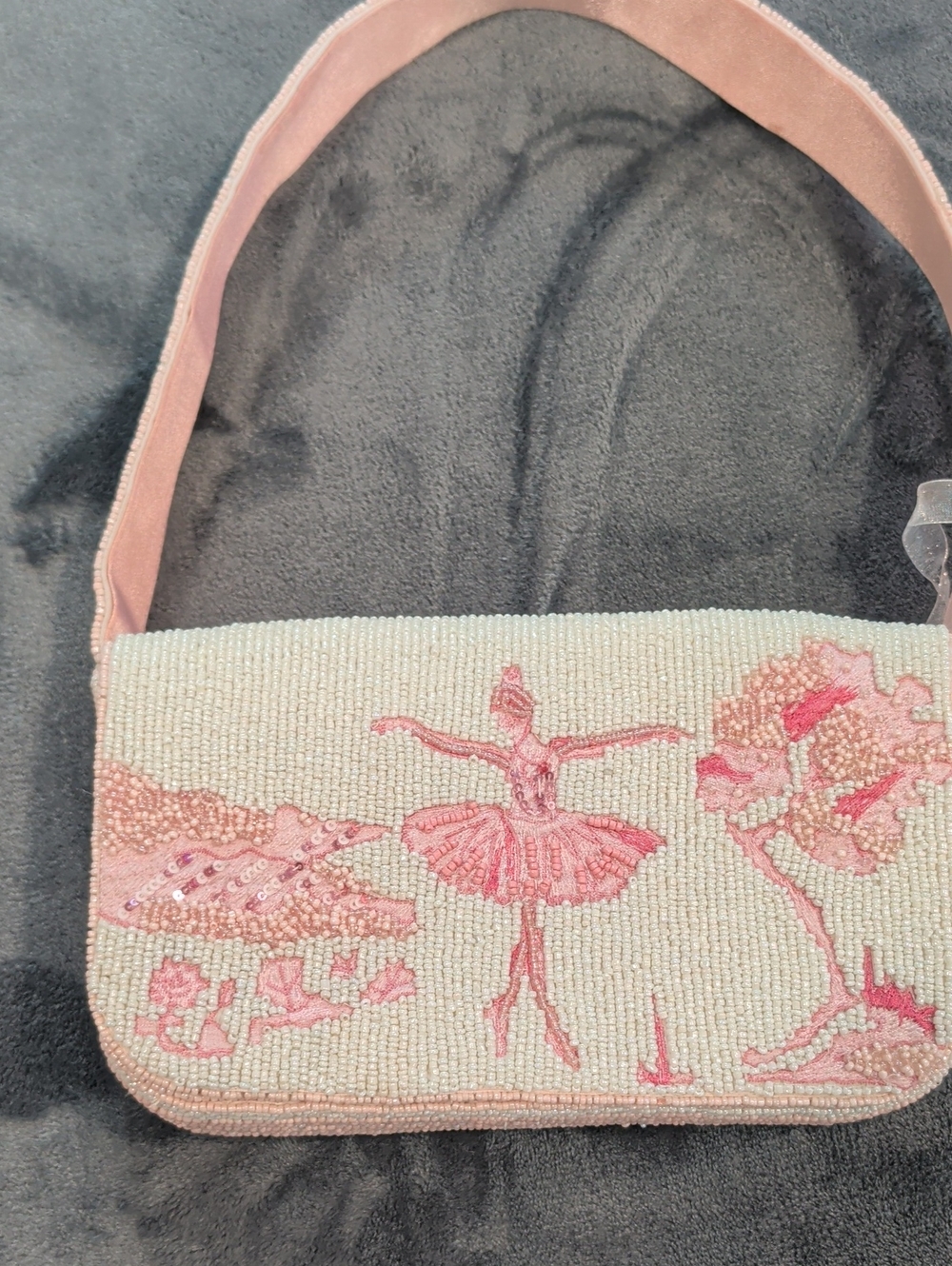 Hard-to-find Beaded Ballet Ballerina Shoulder Bag in Pink